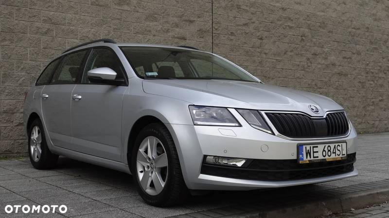 Skoda Octavia 1.6 TDI Ambition - 4