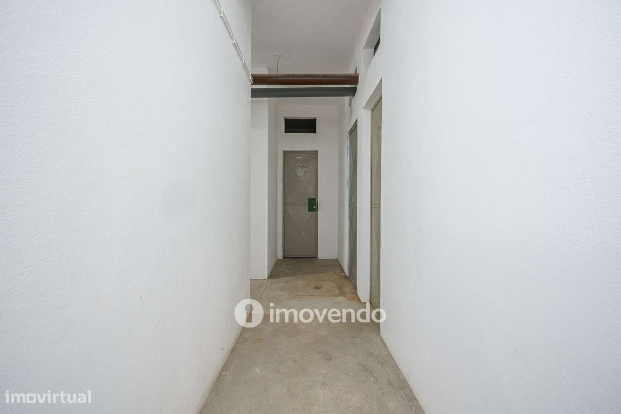 Apartamento T1 no Bairro do Liceu,  Setúbal-16