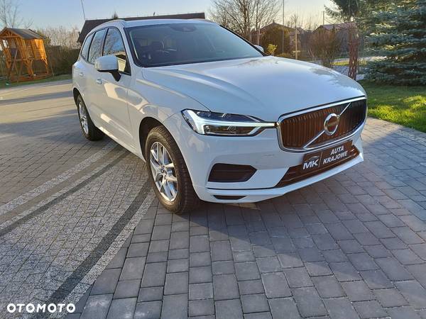 Volvo XC 60 T4 Momentum - 8