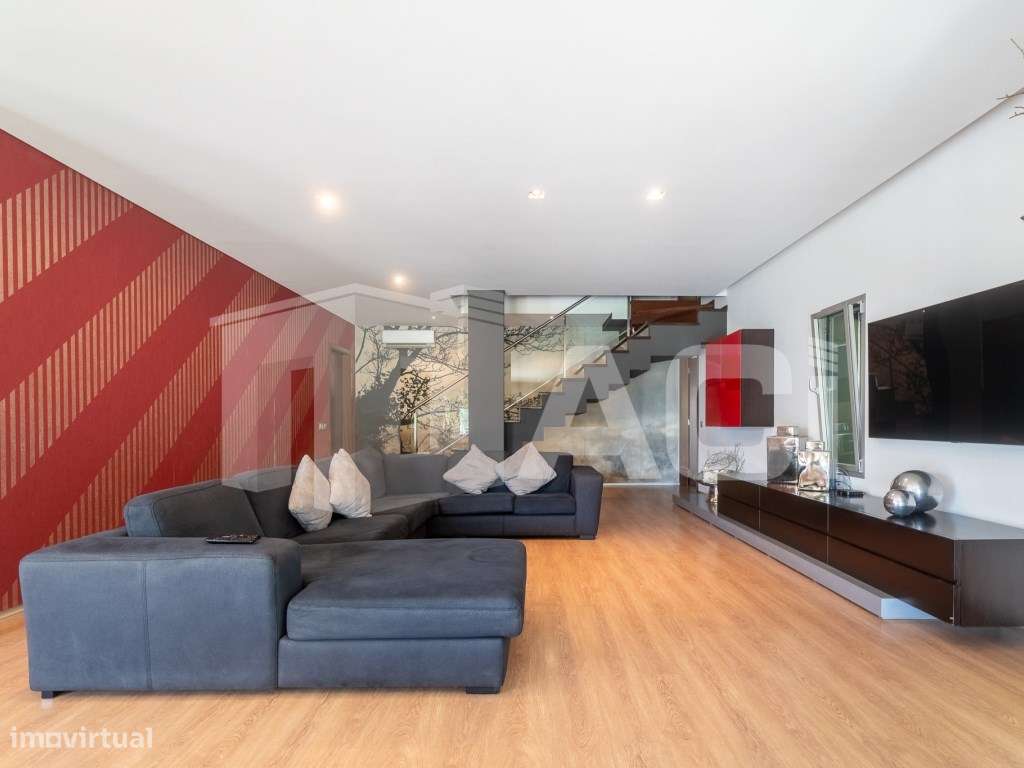 Magnífica Moradia T3+2 nos arredores da Cidade de Leiria-10