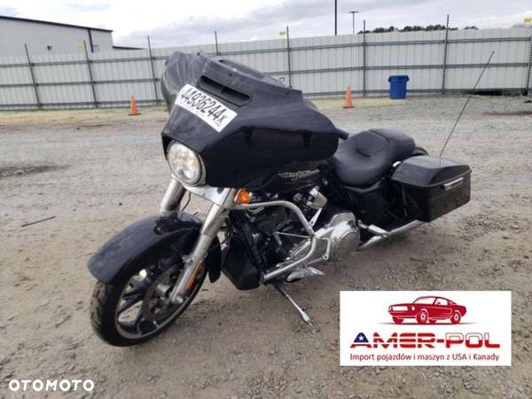 Harley-Davidson Touring Street Glide - 1