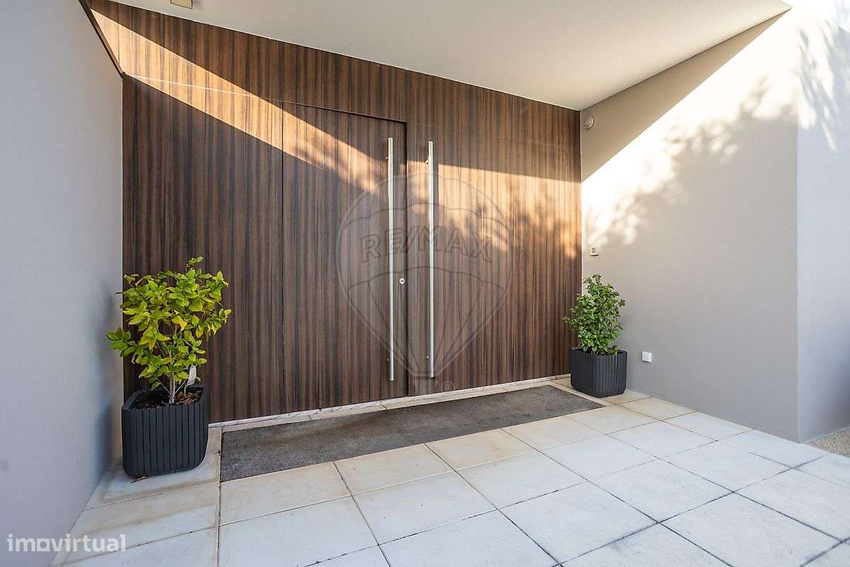 Moradia T4 para venda-9