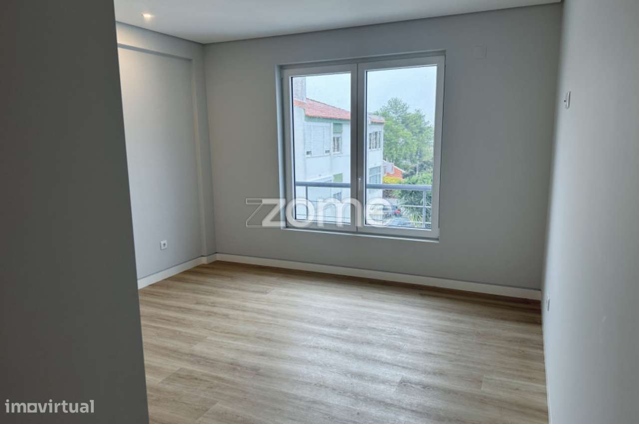 Apartamento T3 com Mezanino – 3 lugares de garagem-21