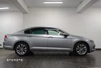 Volkswagen Passat 1.8 TSI BMT Comfortline - 10