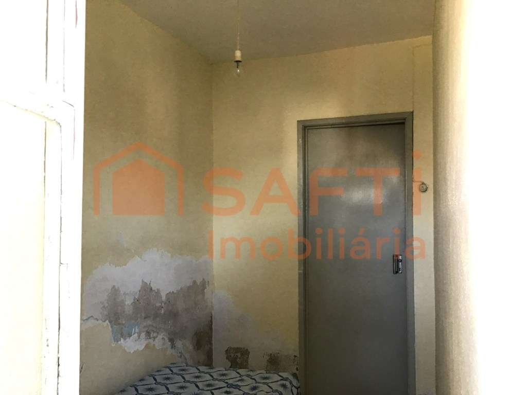 MORADIA T3 ISOLADA COM TERRENO-5