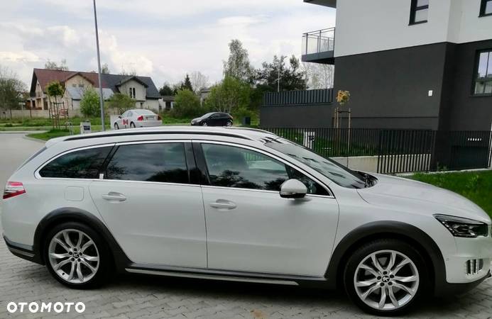 Peugeot 508 RXH Hybrid4 - 4