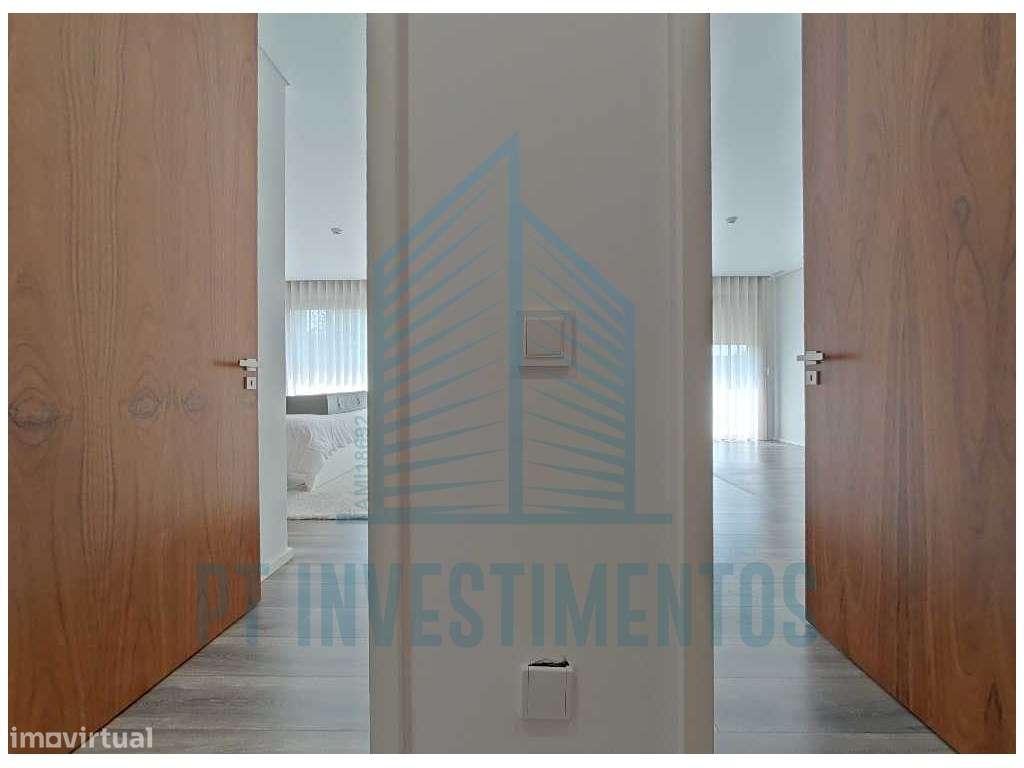 Moradia semi-nova T5+1 em Santa Joana - Aveiro-49