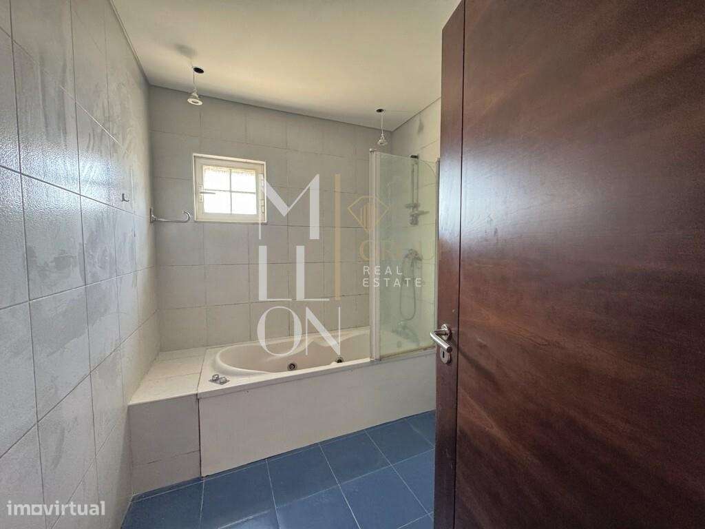 Moradia T4 em Bicesse, Cascais | Lote de 1.262 m2-22