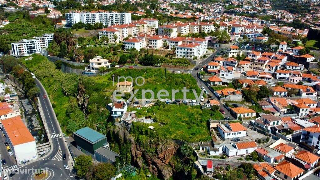 Lote de Terreno com 487 m2 para construção de moradia, Funchal-17