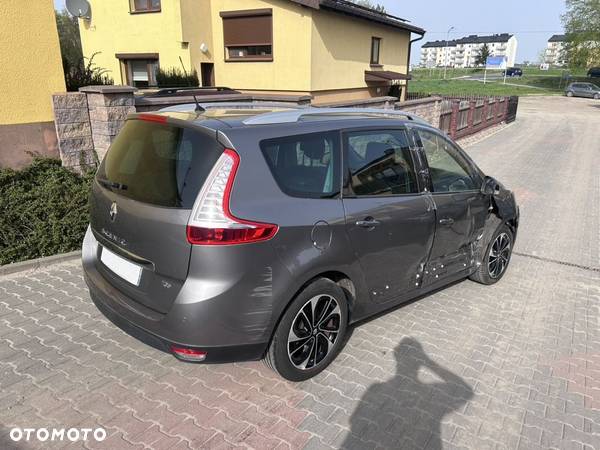 Renault Scenic ENERGY TCe 130 BOSE EDITION - 5