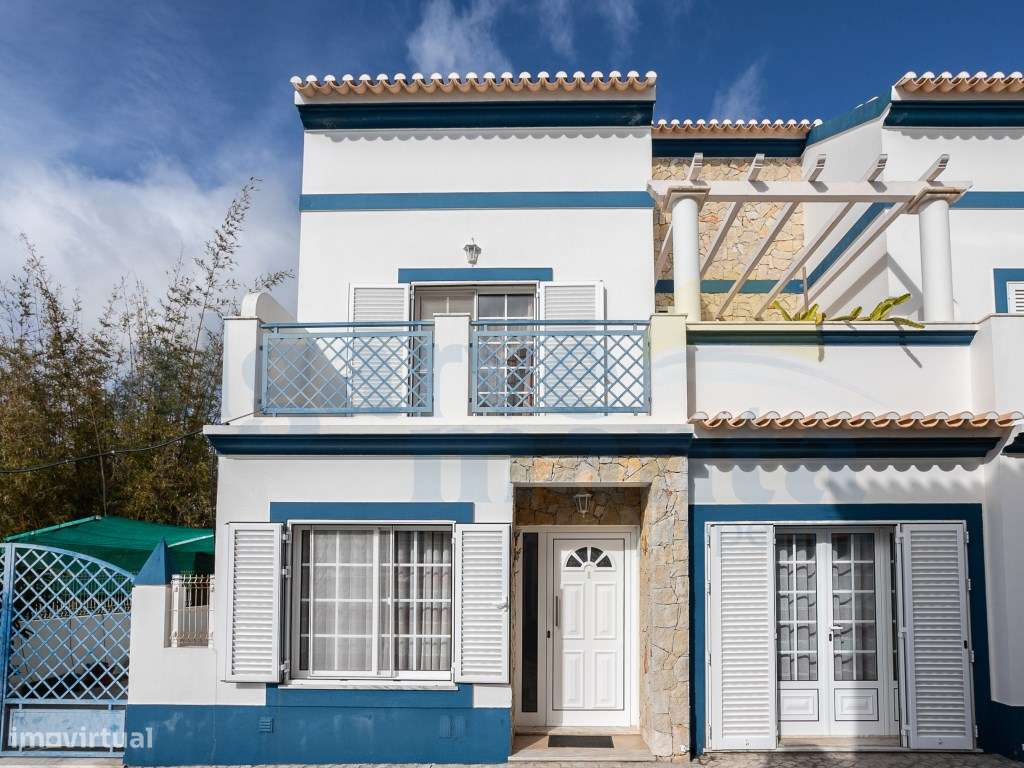 Moradia Geminada T2+2 com Piscina e Estacionamento - Manta Rota, Al... - Grande imagem: 3/39