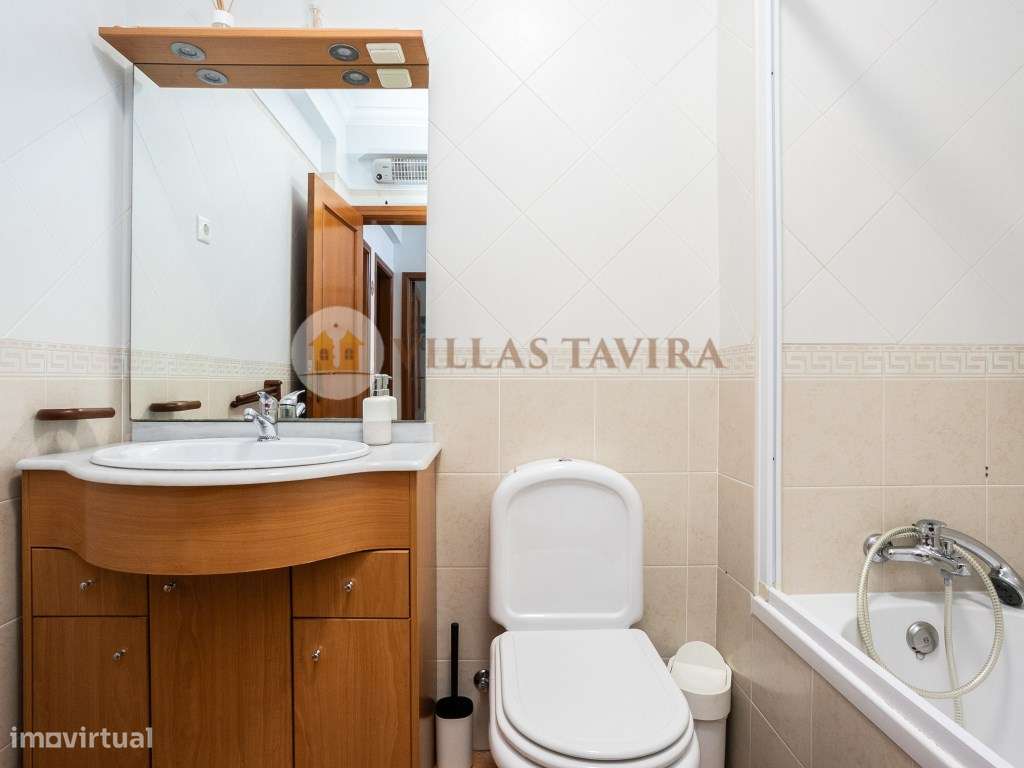 Moradia T4 - Com Vista Mar e Cidade - Topo- Urbanização Miramar-54