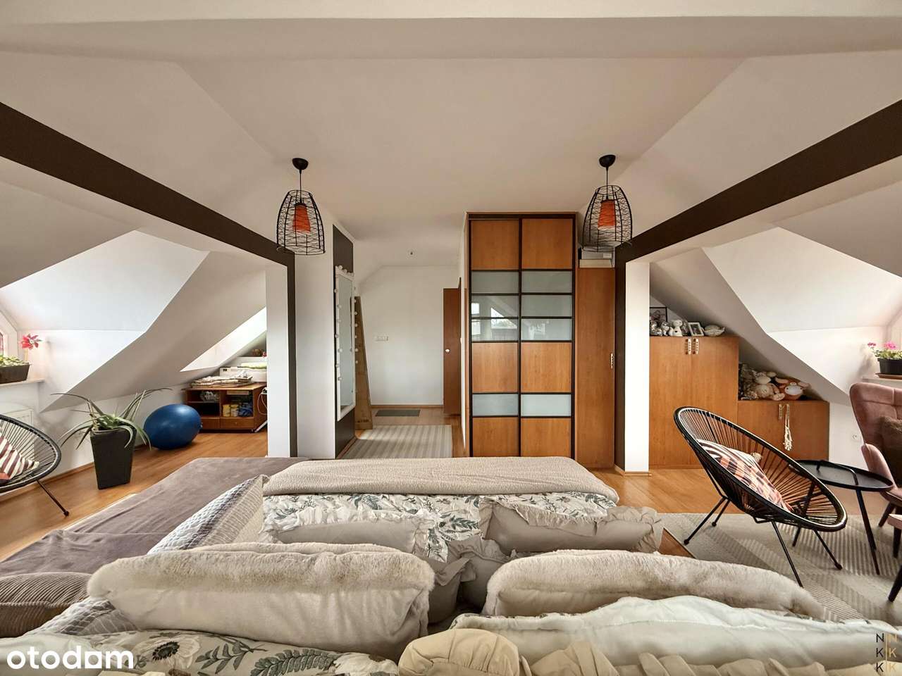 Mieszkanie dwupoziomowe z tarasem / m.parkingowe / Iwiny-14