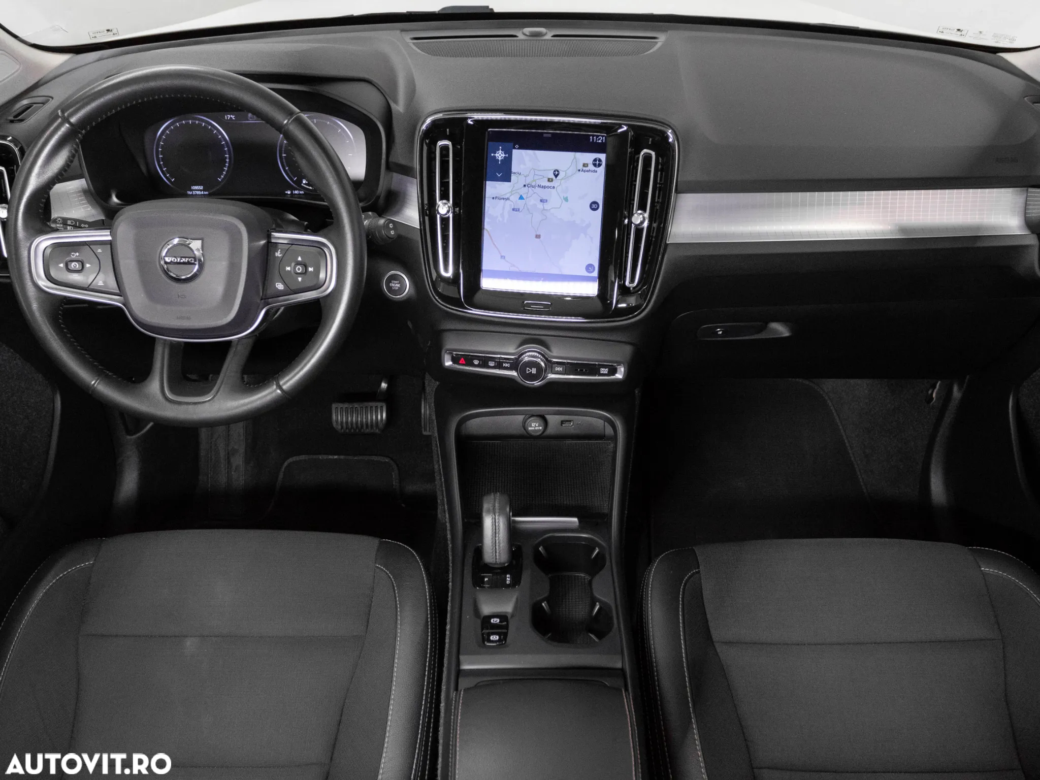 Volvo XC 40 D4 AWD Geartronic Momentum Pro - 14