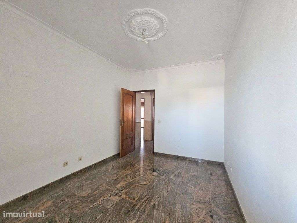 Apartamento T4 Central  Gaio Rosário-14