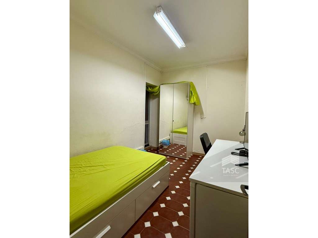 Apartamento T5 para rentabilidade-9