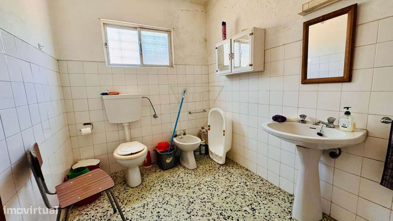 Propriedade exclusiva, com 3124m2 em uma das regiões mais cobiçadas do-17