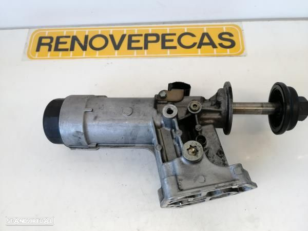 Copo / Corpo / Suporte Filtro Volkswagen Passat (3B3) - 4