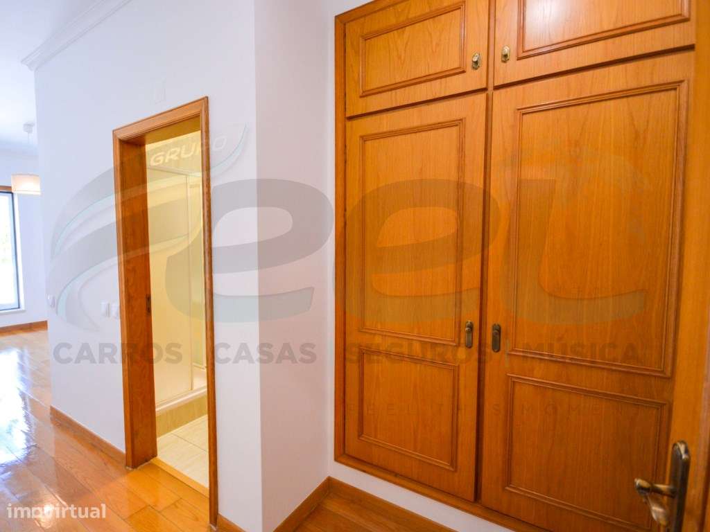 APARTAMENTO T3-32