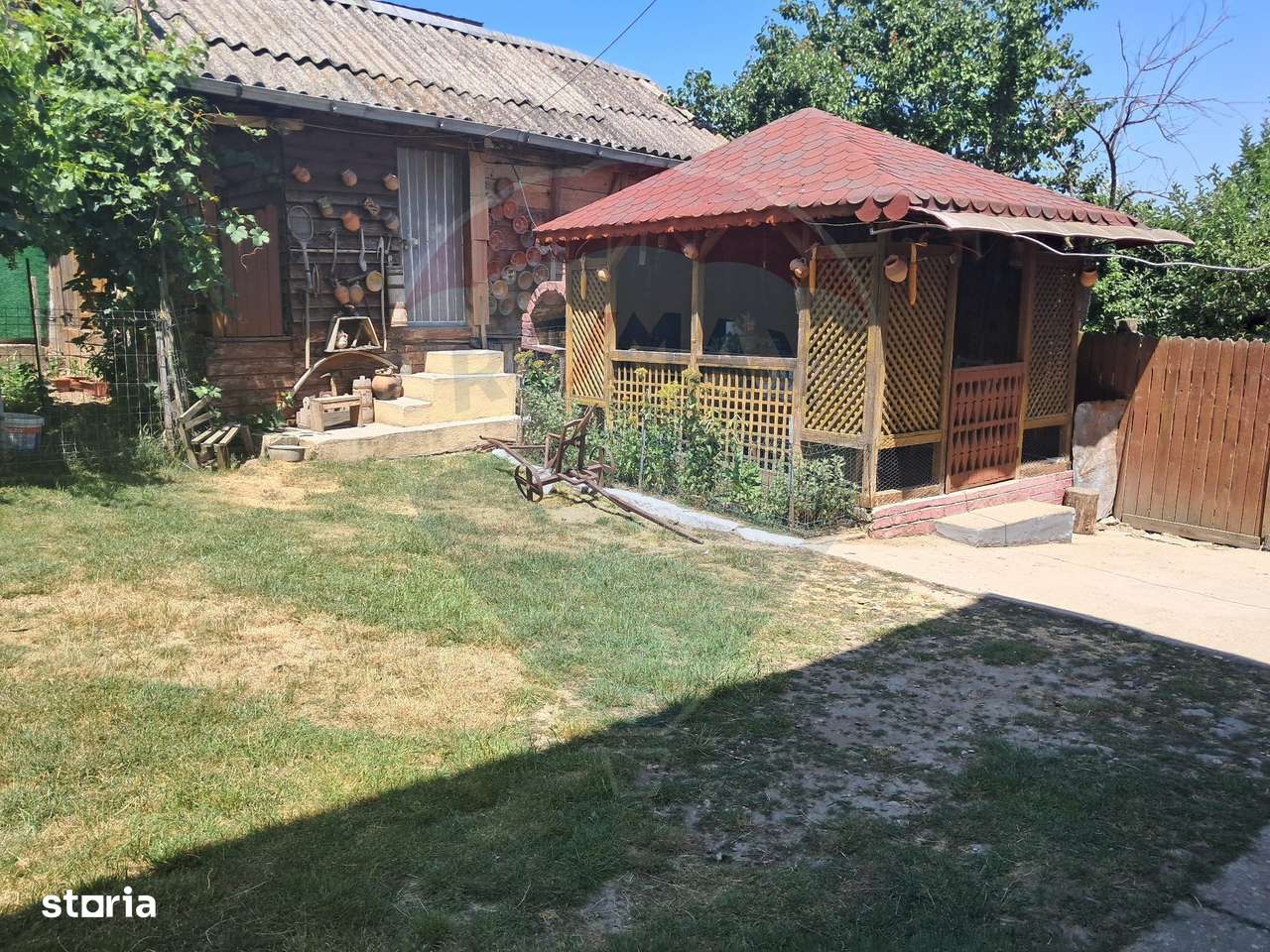 Casă / Vilă cu 4 camere de vânzare in Fratostita Dolj - Imagine principală: 4/10