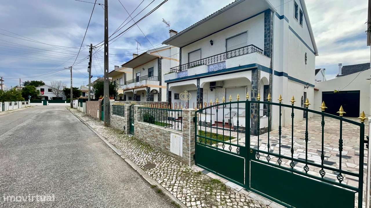 Moradia com 3 quartos, 2 wc e garagem em Alenquer - Grande imagem: 4/60