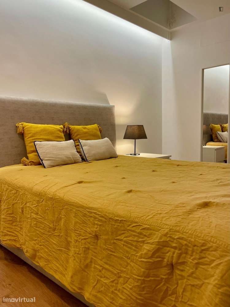 Apartamento com 1 quartos - localizado em Sé Porto - Grande imagem: 4/10