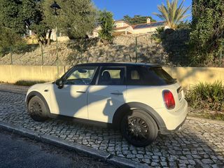 MINI Cooper D Auto