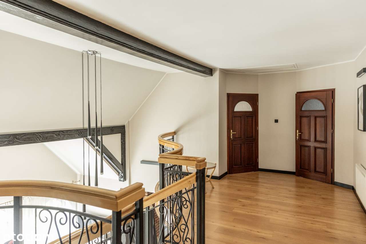 Przestronny dom 230 m² na dużej działce 22 ar – Sławoszowice k. Milicz-14