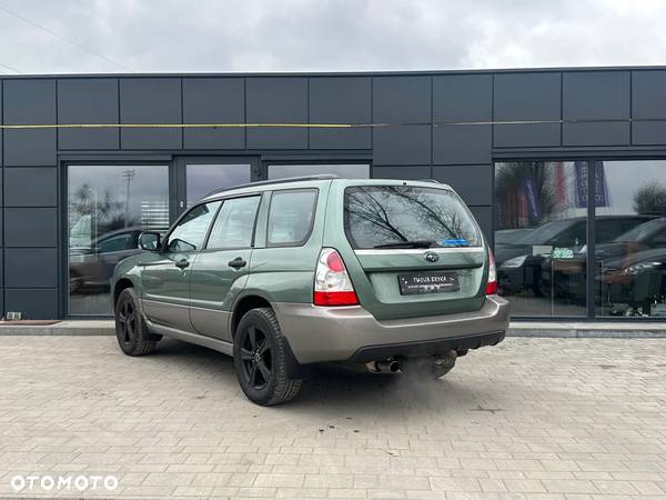 Subaru Forester 2.0 X - 10