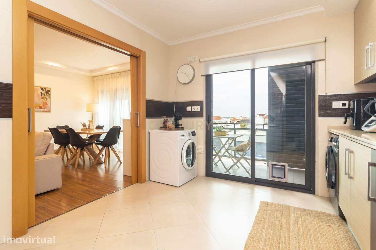 Apartamento T2 c/ garagem e arrecadação, Redondos, Fernão Ferro-15