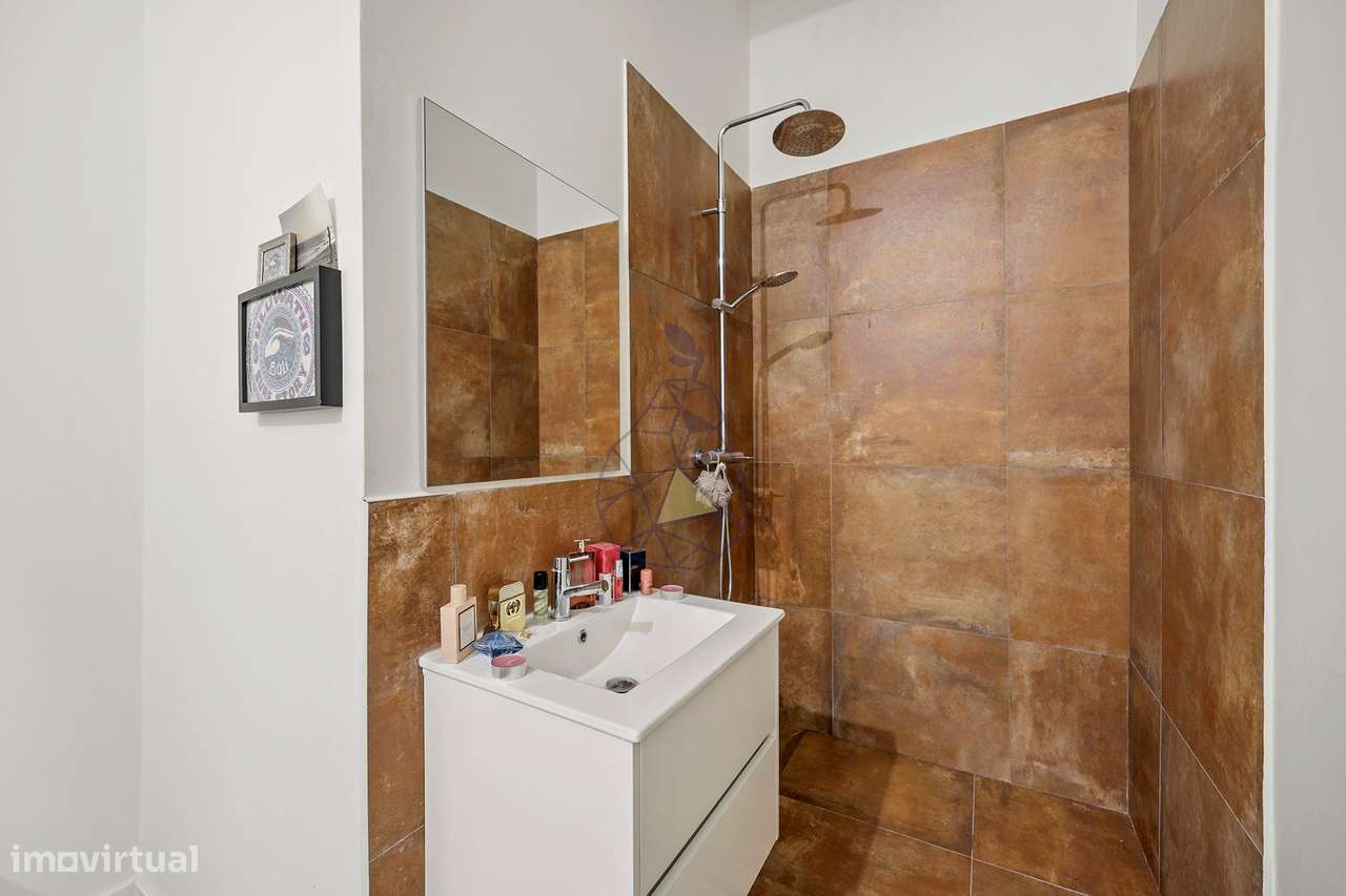 Viva o Encanto da Cidade Antiga - Apartamento com Tetos Altos e Muito-14