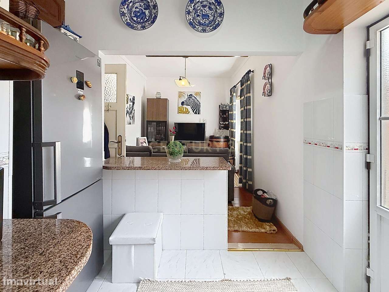 Apartamento T2 no Centro Histórico da Nazaré com Vista Mar-18