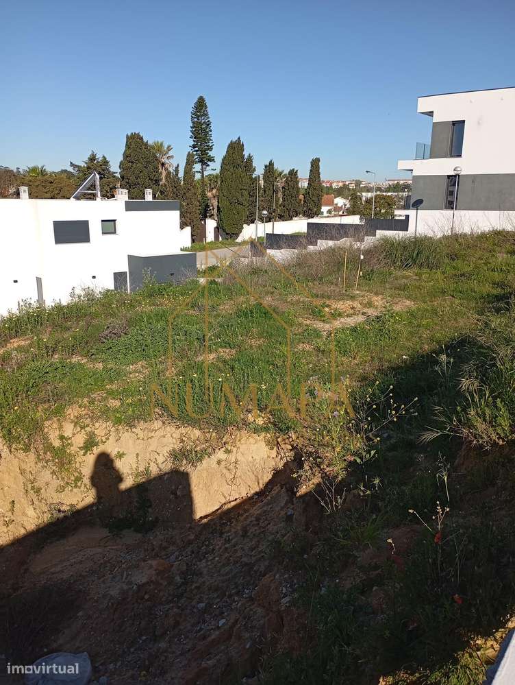 Terreno Urbano com Projeto Aprovado – Quinta da Genoveza-15