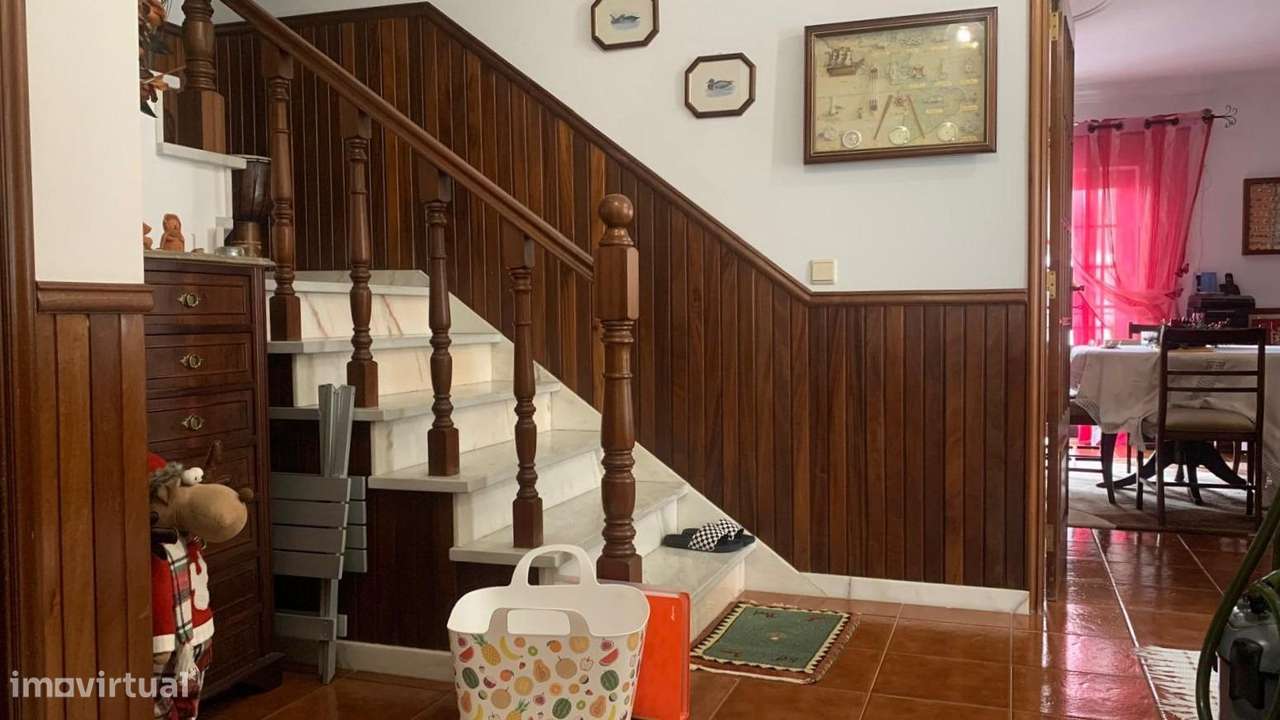 Moradia T3+1 em Vale de Milhaços-14