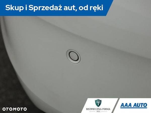 Opel Insignia - 25