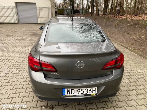 Opel Astra IV 1.6 Active - 4
