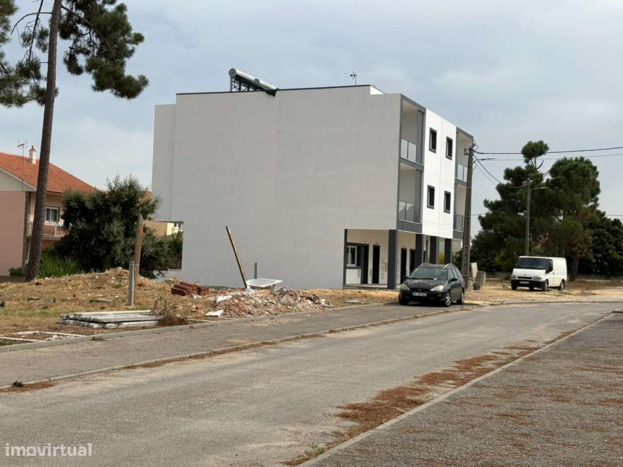 Vendem-se dois lotes urbanos Quinta do Conde  quatro moradias unifa...-17