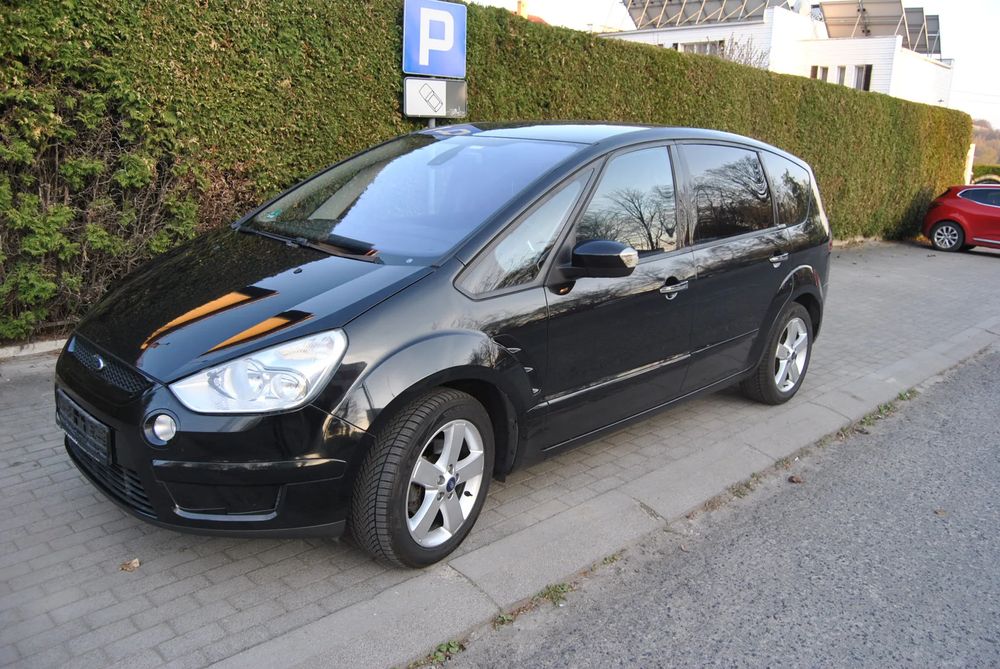 Ford S-Max I 2.0 TDCi DPF Ambiente 2010