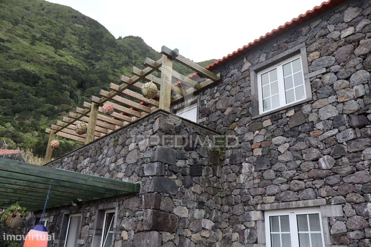 Moradia T3 - Fajã dos Cubres - Grande imagem: 4/40