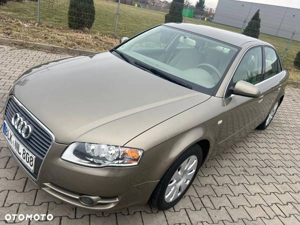 Audi A4 2.0 - 5