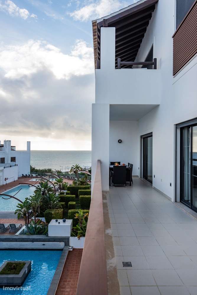 Apartamento de dois quartos com vista para o mar - Grande imagem: 2/27