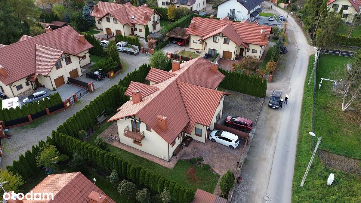 Dom 140 m² | 5 pokoi | 2 łazienki,ogródek | Spokojna okolica