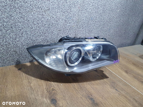 BMW 1 E87 XENON LAMPA PRAWY PRZÓD - 2