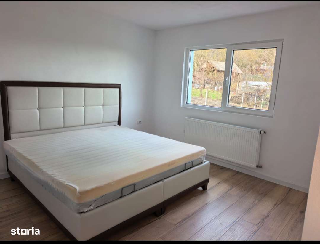 Vând casă Mihaesti-3