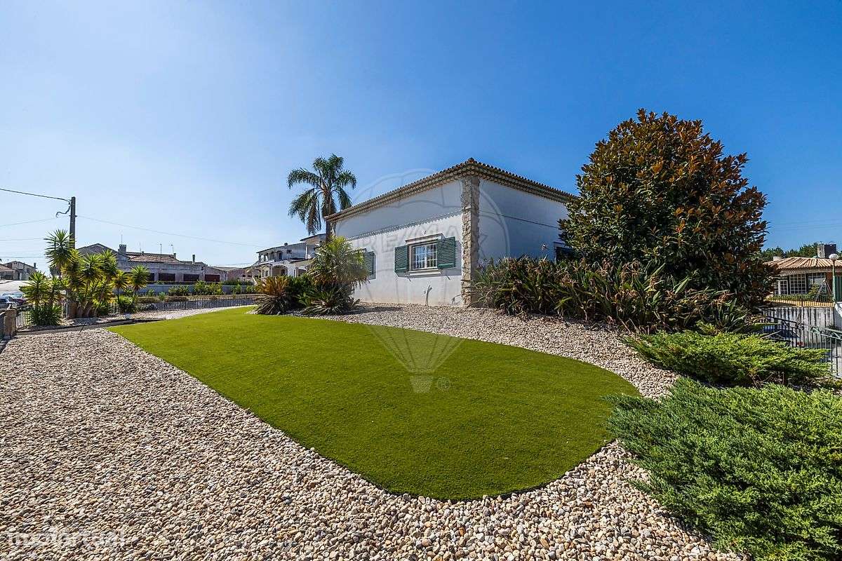 Moradia T5 para venda - Grande imagem: 2/29