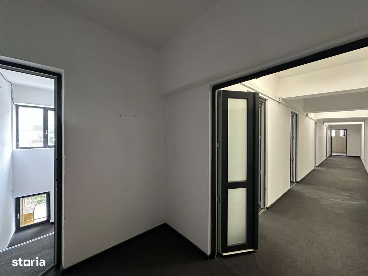 Birouri de la 12mp la 110mp, zona Carrefour Felicia - Imagine principală: 5/7
