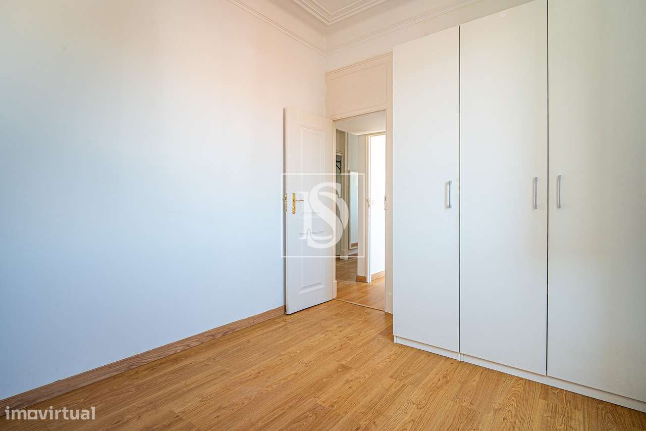 Apartamento T3 Venda em Oeiras e São Julião da Barra, Paço de Arcos e-8