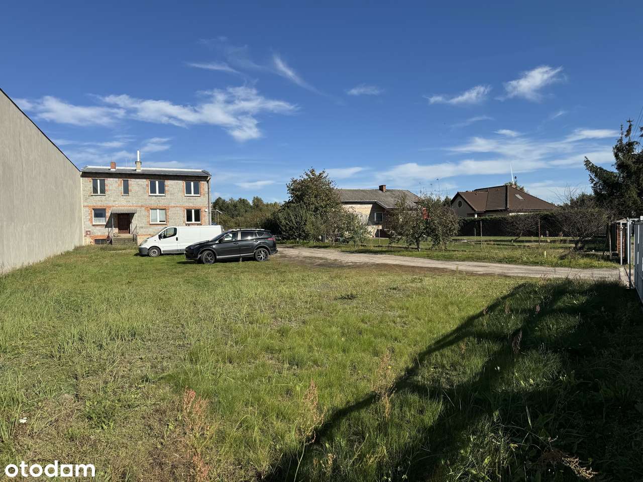 Barnów - hala magazynowo-produkcyjna plus biuro i duży teren-10