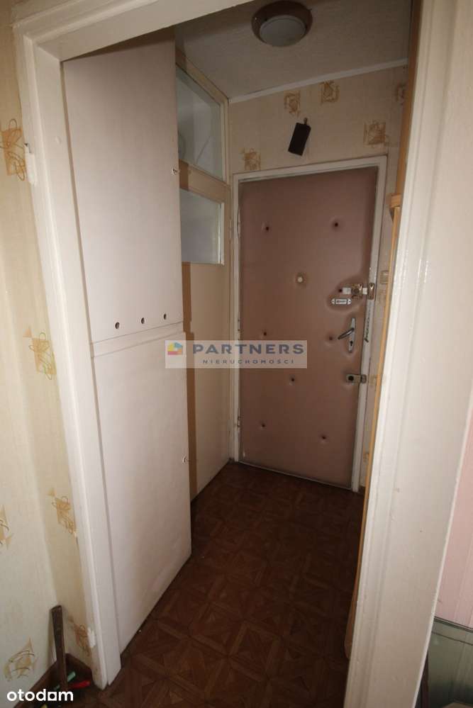 Mieszkanie w Centrum Piaskowej Góry do remontu-7