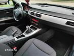 BMW Seria 3 318d Touring - 12